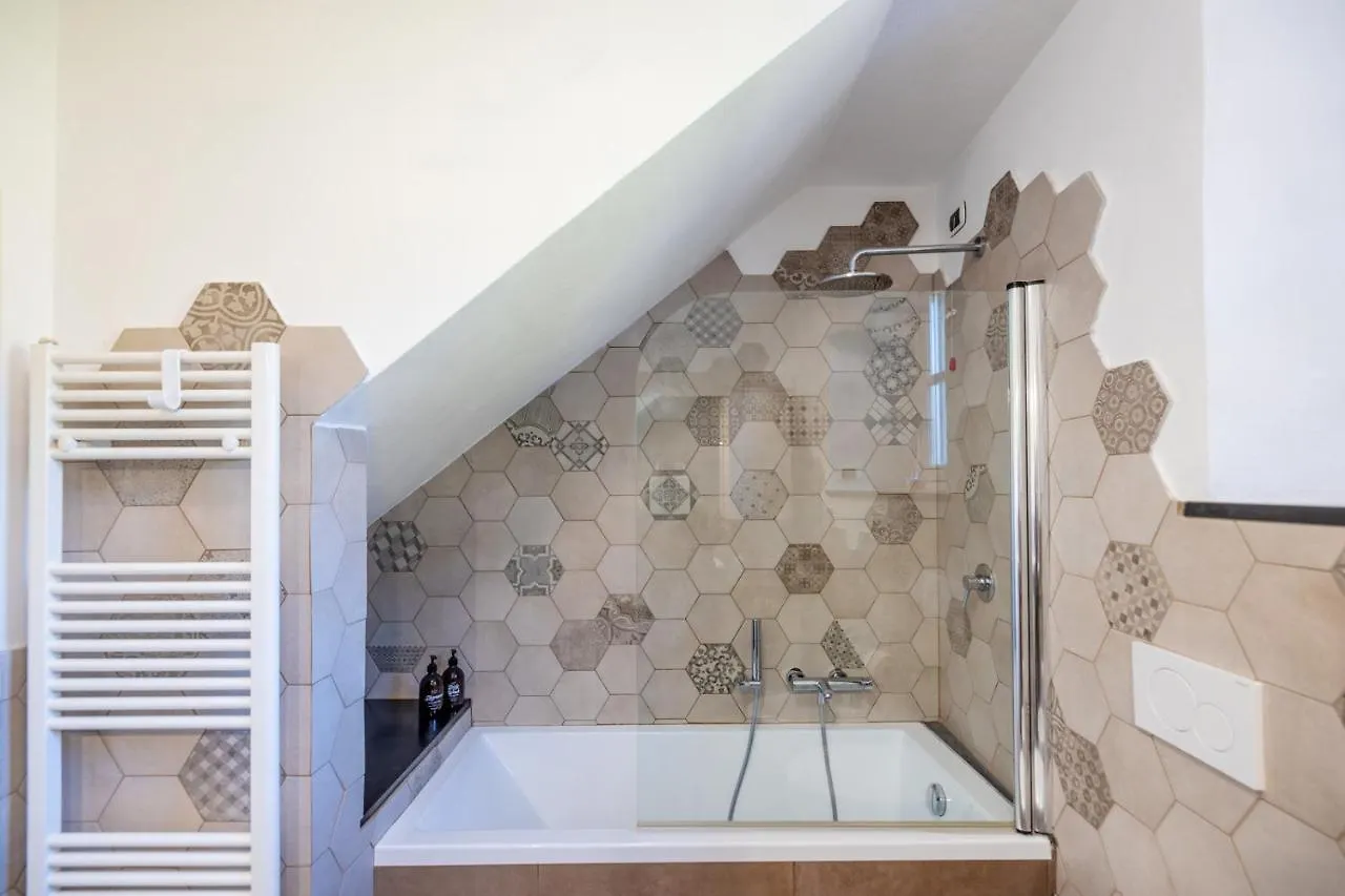 Villa Tipica Casa Antica Ligure - Ca' Del Ciliegio Calice Ligure 0*,
