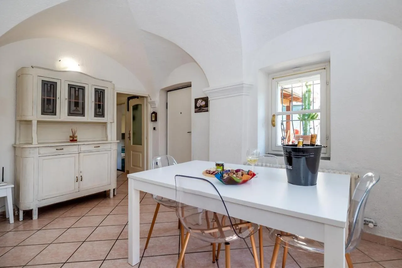 Ferienhaus Villa Tipica Casa Antica Ligure - Ca' Del Ciliegio Calice Ligure Italien